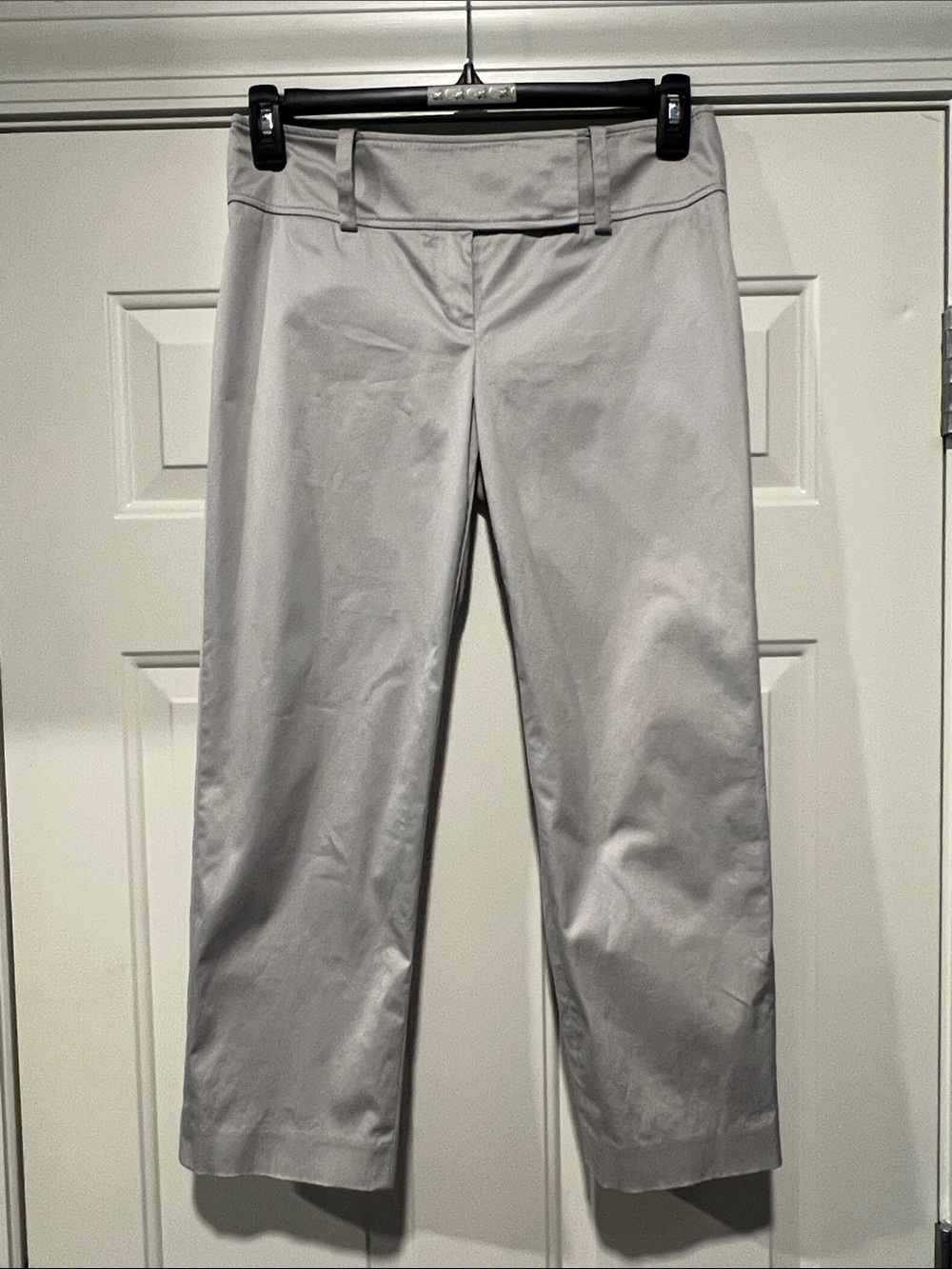 Ann‎ Taylor Lindsay Sz 4 Women's Ankle/Crop Light Gray Pants Staple Simple